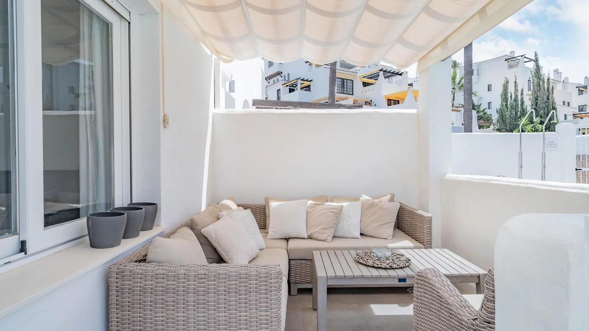 Apartment Nice 1 Bed In Nueva Andalucia Marbella Spain